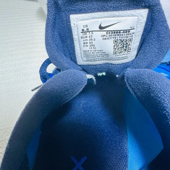 Nike Air max 270 React Triple Blue Athletic Shoes - Picture 7 of 7